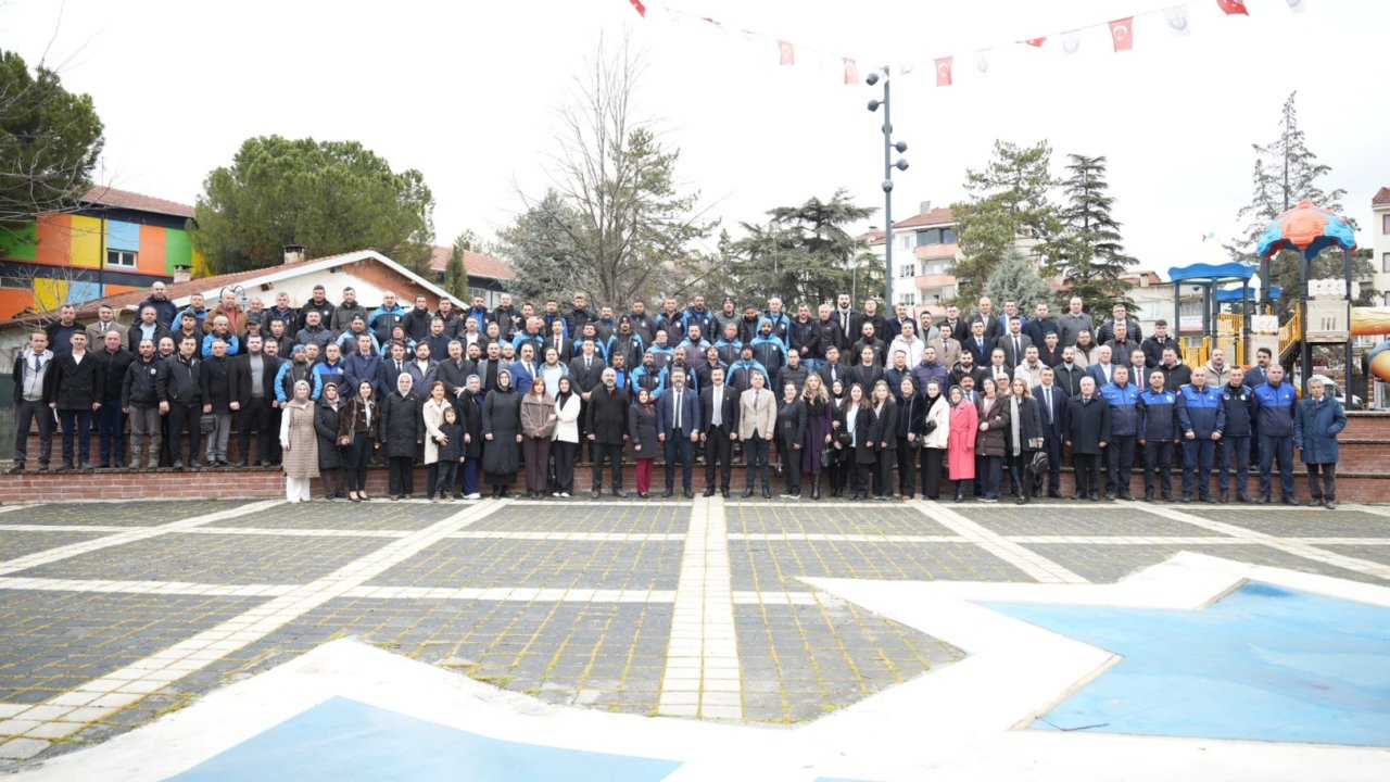 Başkan Ercan Özel: “Sizler bu şehrin görünmeyen kahramanlarısınız”