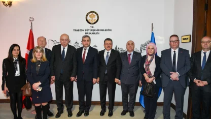 Başkan Genç, Gürcistan Büyükelçisi Kalandia’yı ağırladı