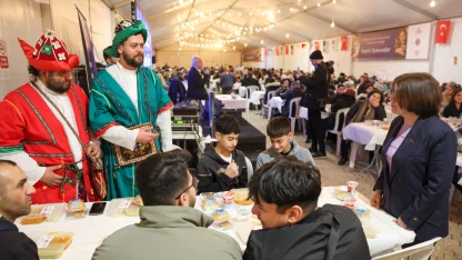 Başkan Köymen, Maltepelilerle aynı sofrada buluştu