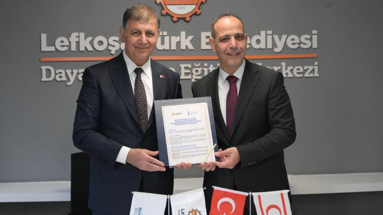 Başkan Tugay’dan KKTC’de iş birliği atağı... İzmir'den Lefkoşa’ya spor parkı desteği