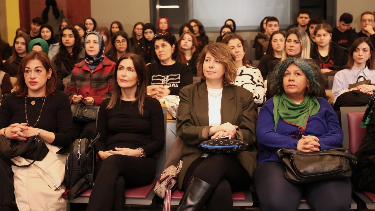 Beden dili ve kelimelerin gücü Bursa Osmangazi’de anlatıldı