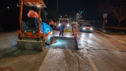 Bu belediye millet uykudayken çalışıyor