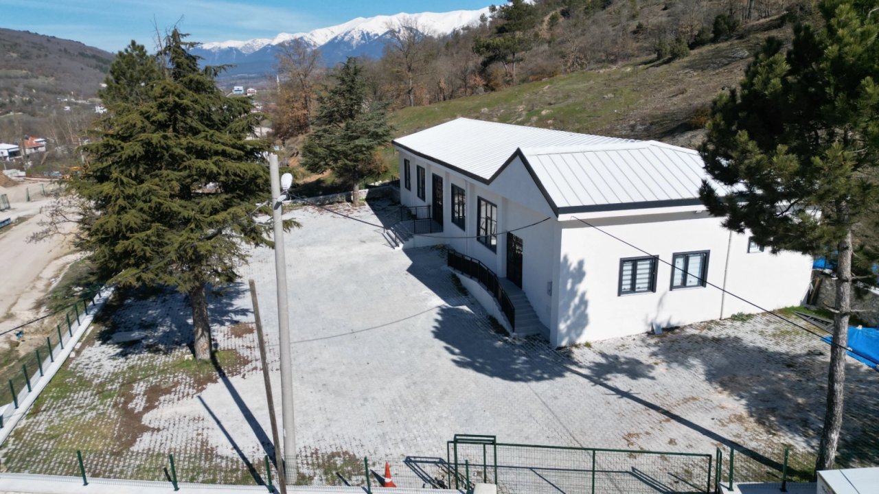 Bursa Büyükşehir’den Keles’e ortak alan katkısı