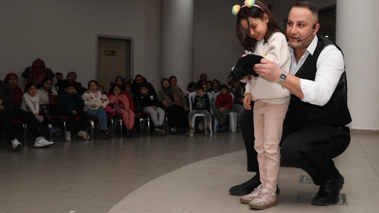 Bursa Demirtaş’taki çocuklar doyasıya eğlendi