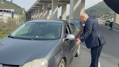 Bursa Gemlik'te Kaymakam Canbaba 'sensiz olmaz' diyerek uyardı