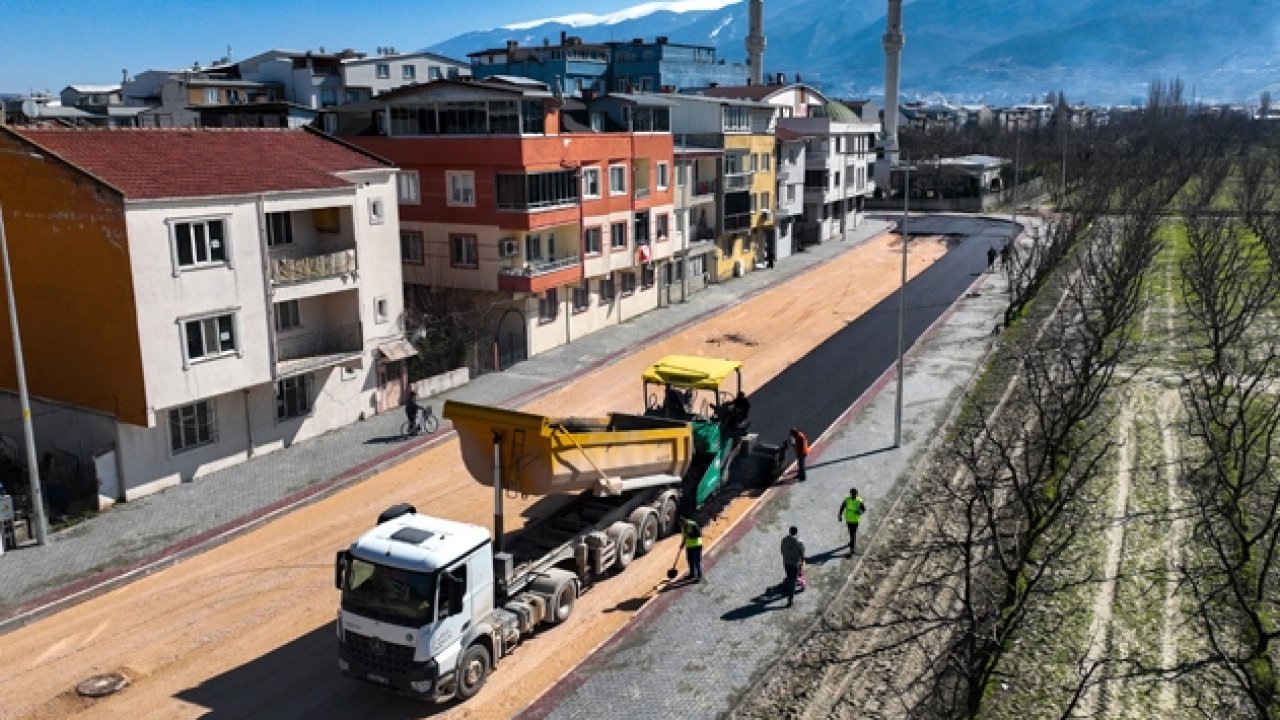 Bursa Gürsu'da yol genişletme çalışmaları sürüyor