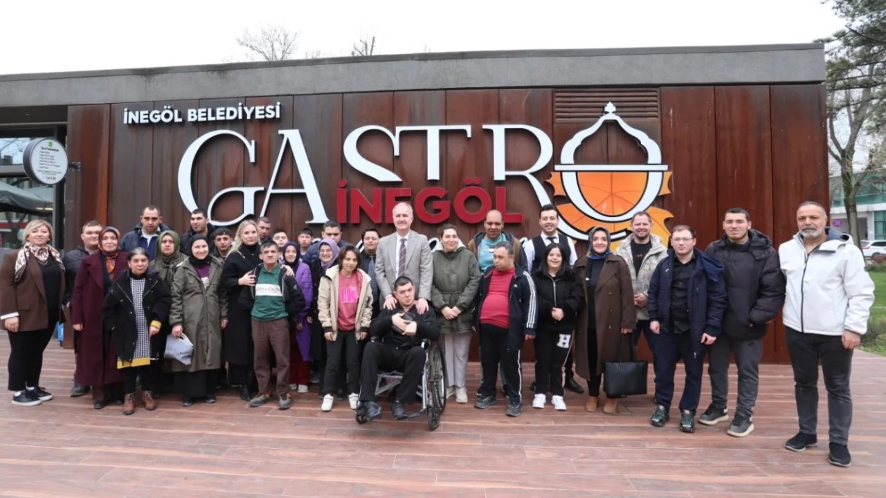 Bursa İnegöl'de Başkan Taban engelli öğrencilerle kahvaltıda buluştu