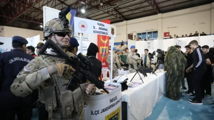 Bursa İnegöl’de Üniversite ve Meslek Tanıtım Günleri'nde 8. buluşma