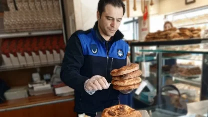 Bursa İnegöl’de zabıta halkın sağlığı için 7/24 görevde