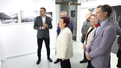 Bursa Nilüfer'de “Yerle Gök Arasında” sergisi kapılarını açtı