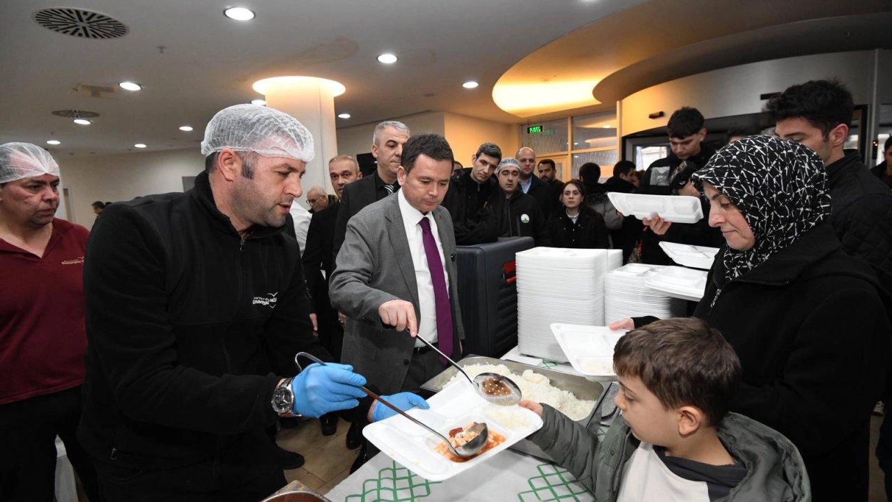 Bursa Osmangazi’de dayanışmanın adresi Demirtaş oldu