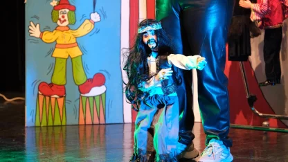 Bursa Yıldırımlı çocuklara kukla gösterisi