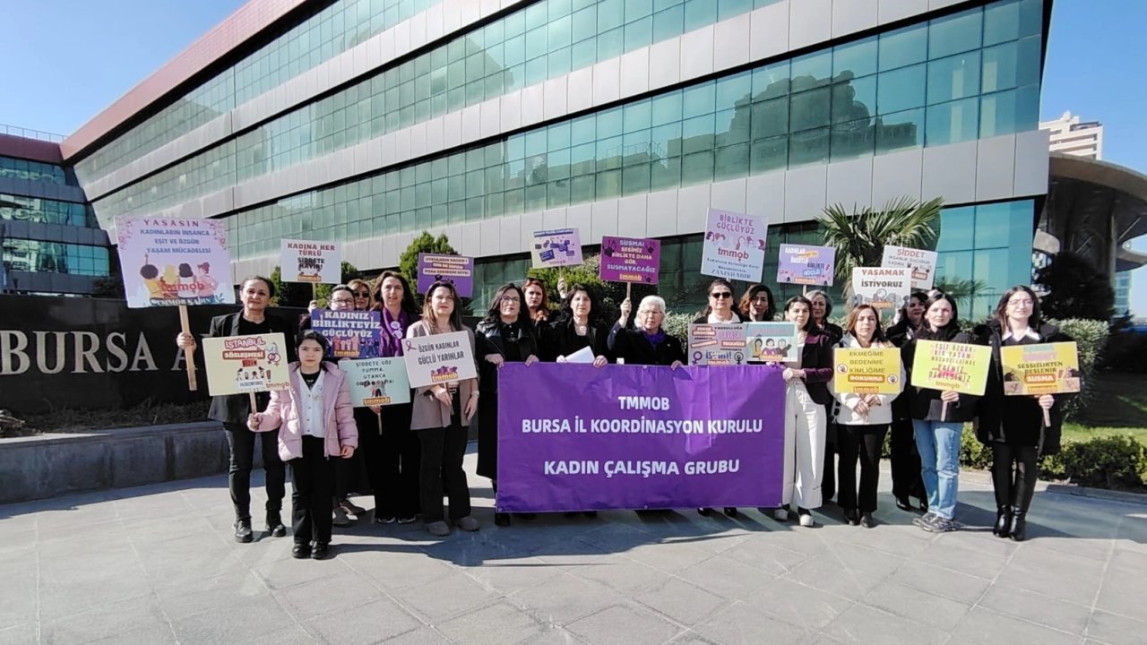 Bursa'da BAOB Özgürlük Meydanı'nda 8 Mart