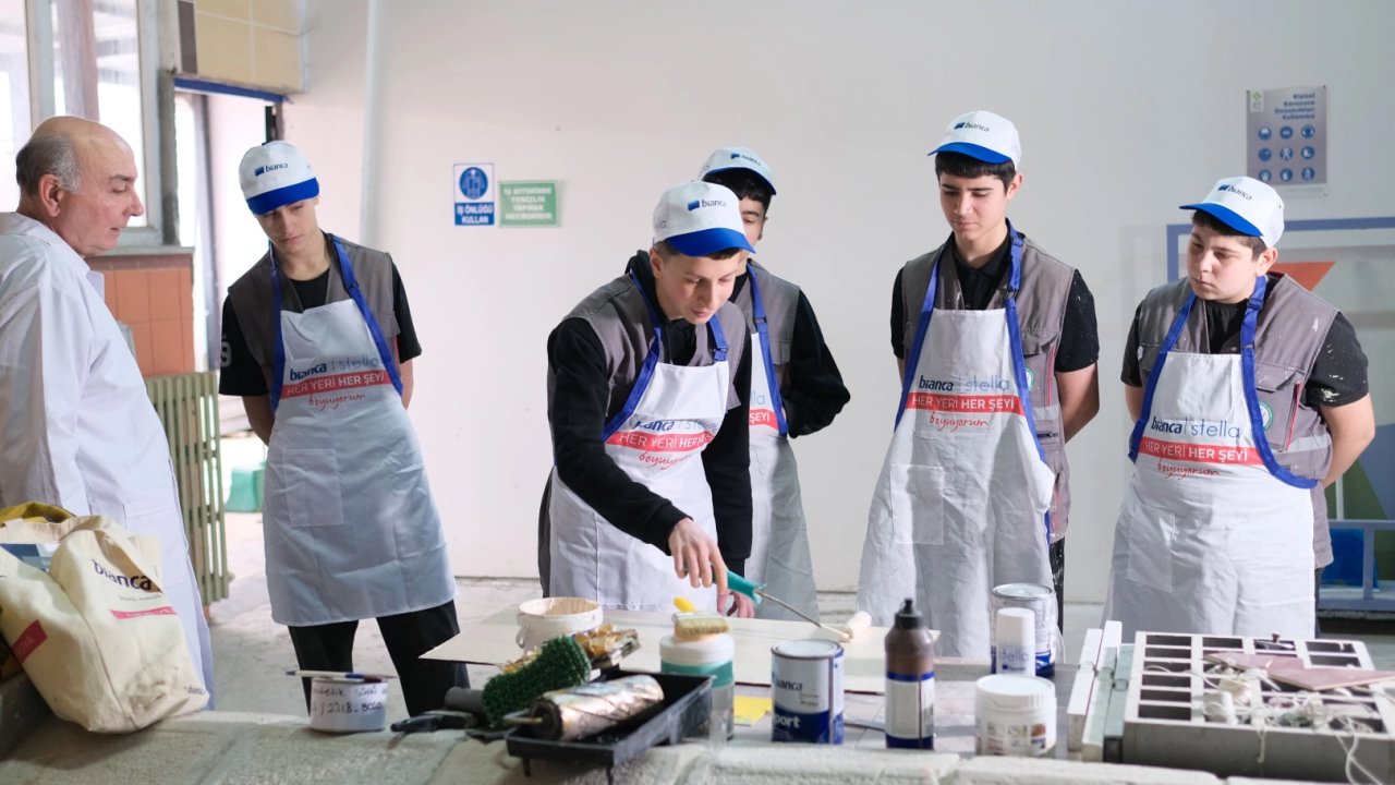 Bursa'da genç usta adaylarına uygulamalı eğitim