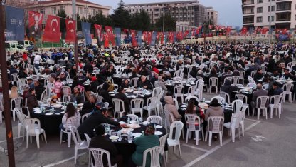 Bursa'da paylaşma bereketi Emek ve Alacahırka'da