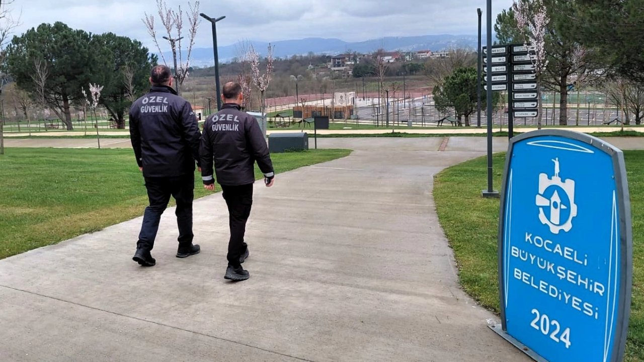 Büyükşehir Zabıtası “Güvenli Kocaeli” hedefiyle her köşedeler