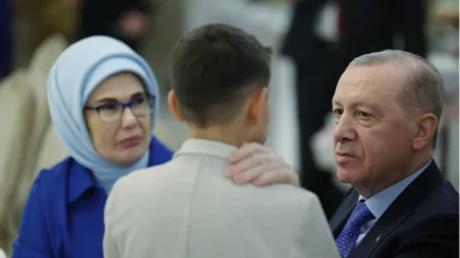 Cumhurbaşkanı Erdoğan çocuklarla iftar yaptı