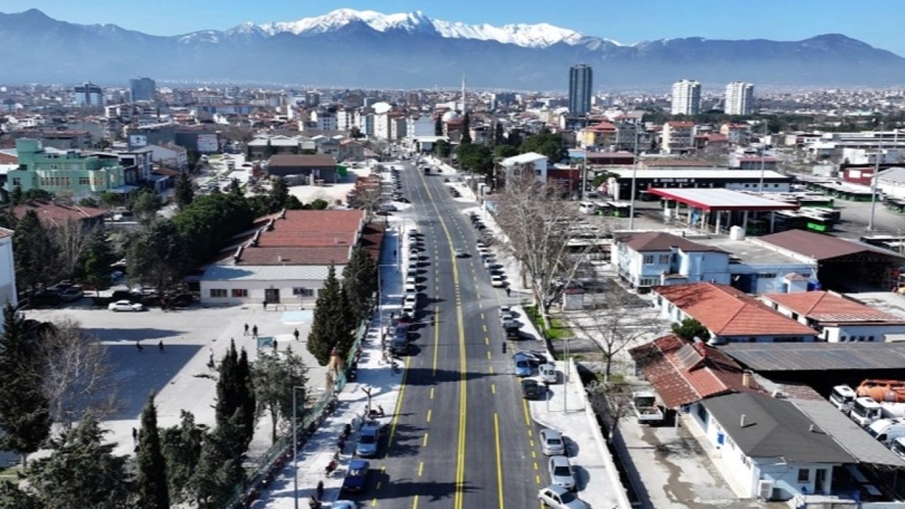 Denizli’de Çal Caddesi yenilendi, ulaşıma açıldı