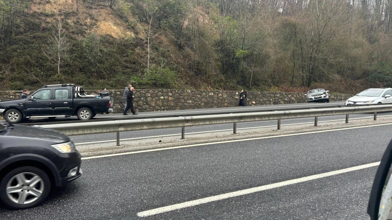 Düzce Akçakoca’da zincirleme trafik kazası