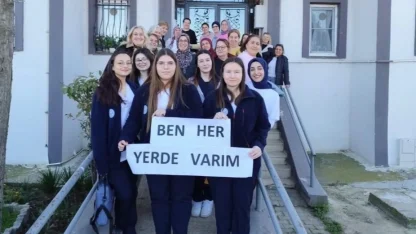 Edirne'de geleceğin ustaları gönüllere dokunuyor