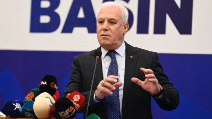 Gözaltına alınan Başkan Mustafa Bozbey’den Bursalılara mektup