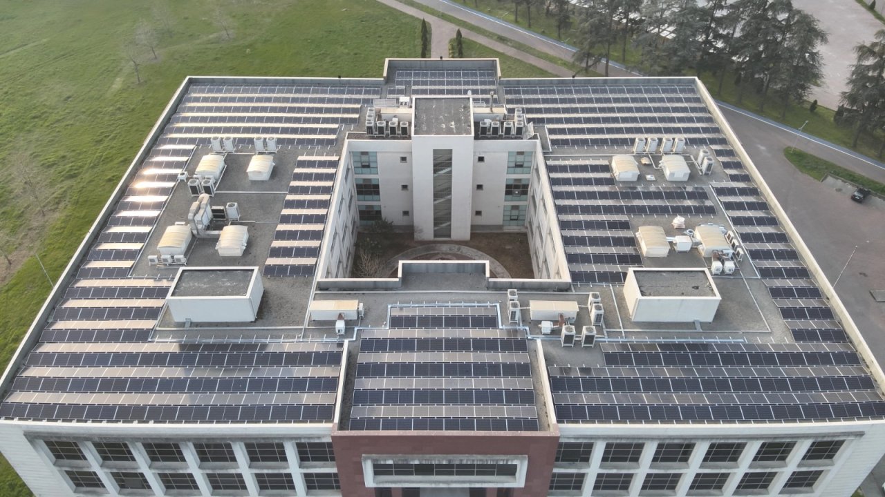 GTÜ'de GES kurulumu başladı