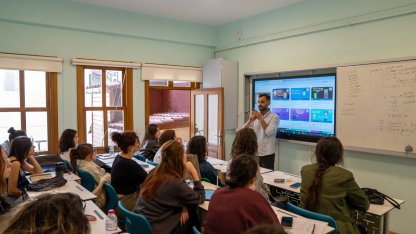 İBB Gençlik Ofisleri'nde yılın ilk eğitimleri sürüyor