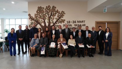 İBB Huzurevi'nde duygusal bayramlaşma