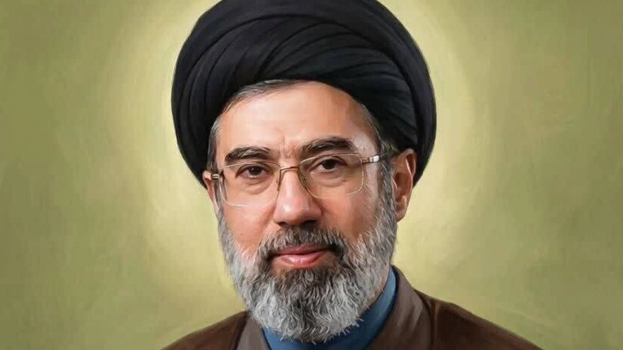 İran’da Mücteba Hamaney dönemi başladı