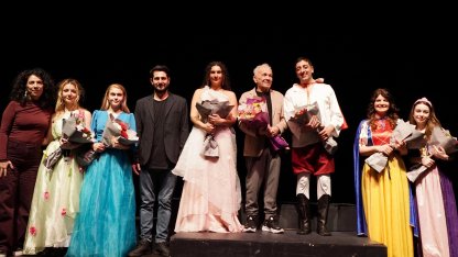 İstanbul Beylikdüzü’nde 3. Tiyatro Festivali tam not aldı