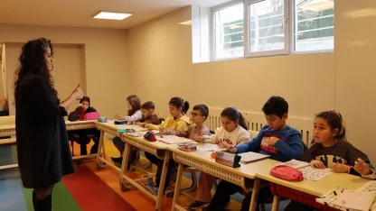 İstanbul Maltepe'de dil kurslarıyla geleceğe hazırlanıyorlar