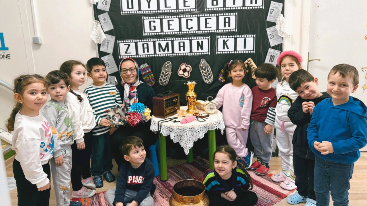 İstanbul Maltepe'de kreşlerdeki minikler büyükleriyle buluştu