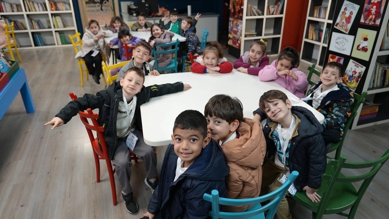 İstanbul Maltepe’de minikler kitaplarla buluştu