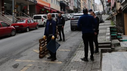İstanbul Maltepe’deki işgallere zabıta müdahalesi sürüyor
