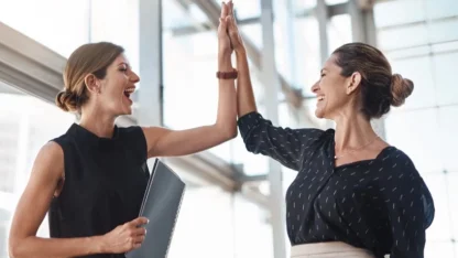 İstatistiklerle eğitim, işgücü ve sağlıkta kadın... Erkeklerden 5,2 yıl daha uzun yaşıyorlar