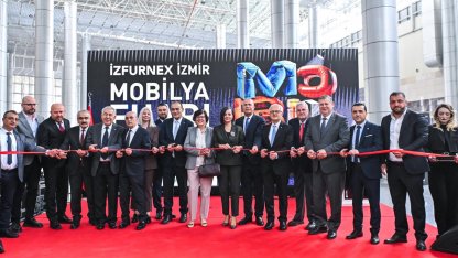 İZFURNEX 2026 İzmir Mobilya Fuarı kapılarını açtı