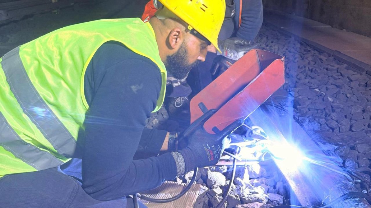 İzmir Bornova’da ray değişimi tamam