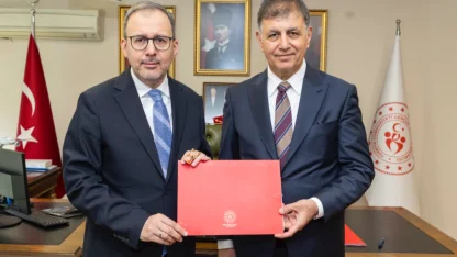 İzmir Karşıyaka Stadı için tarihi adım