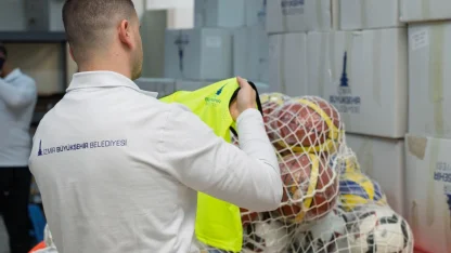 İzmir'de amatör spora 5 milyon TL'lik ayni destek