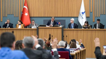 İzmir'de Başkan Tugay’dan kredi tepkisi!