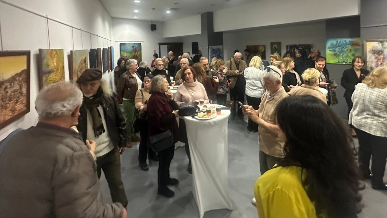 İzmir’de “Doğa, Kadın ve Su” sergisi sanatseverlerle buluştu