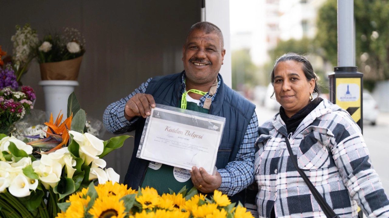 İzmir'de Meslek Fabrikası binlerce hayata dokunuyor
