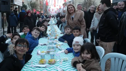 İzmit'te gönül sofrası Alikahya’da kuruldu