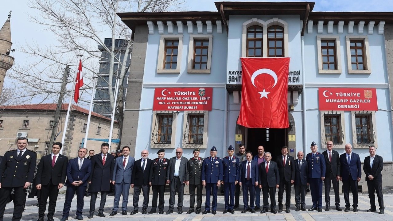 Kayseri Büyükşehir Çanakkale şehitlerini unutmadı