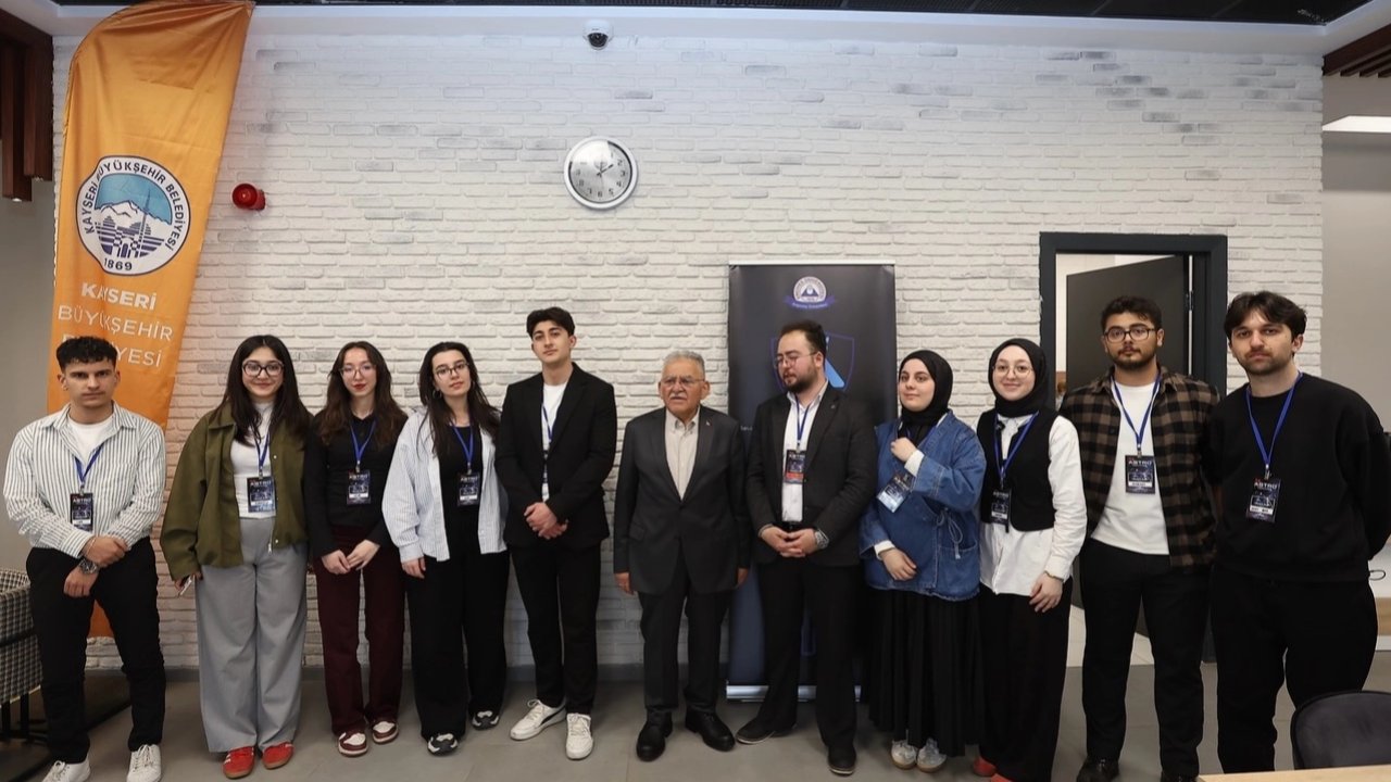 Kayseri Büyükşehir'den Uzay ve teknoloji hamlesine güçlü destek