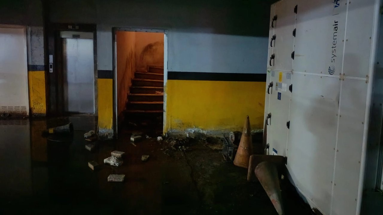 Keşan Belediyesi Otoparkı bakımsızlıktan geçilmiyor!