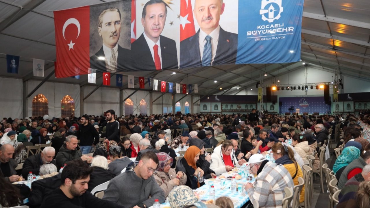 Kocaeli'de Ramazan Çadırı’nda her gün binlerce kişiye iftar