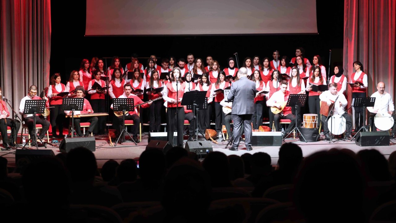 Konya Karatay’da Çanakkale ruhunu yaşatan ‘Memed’ konseri