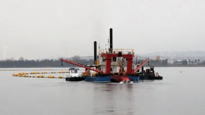 Körfezdeki dev temizliğe hayran kaldılar... Dip Çamuru Projesi etkiledi