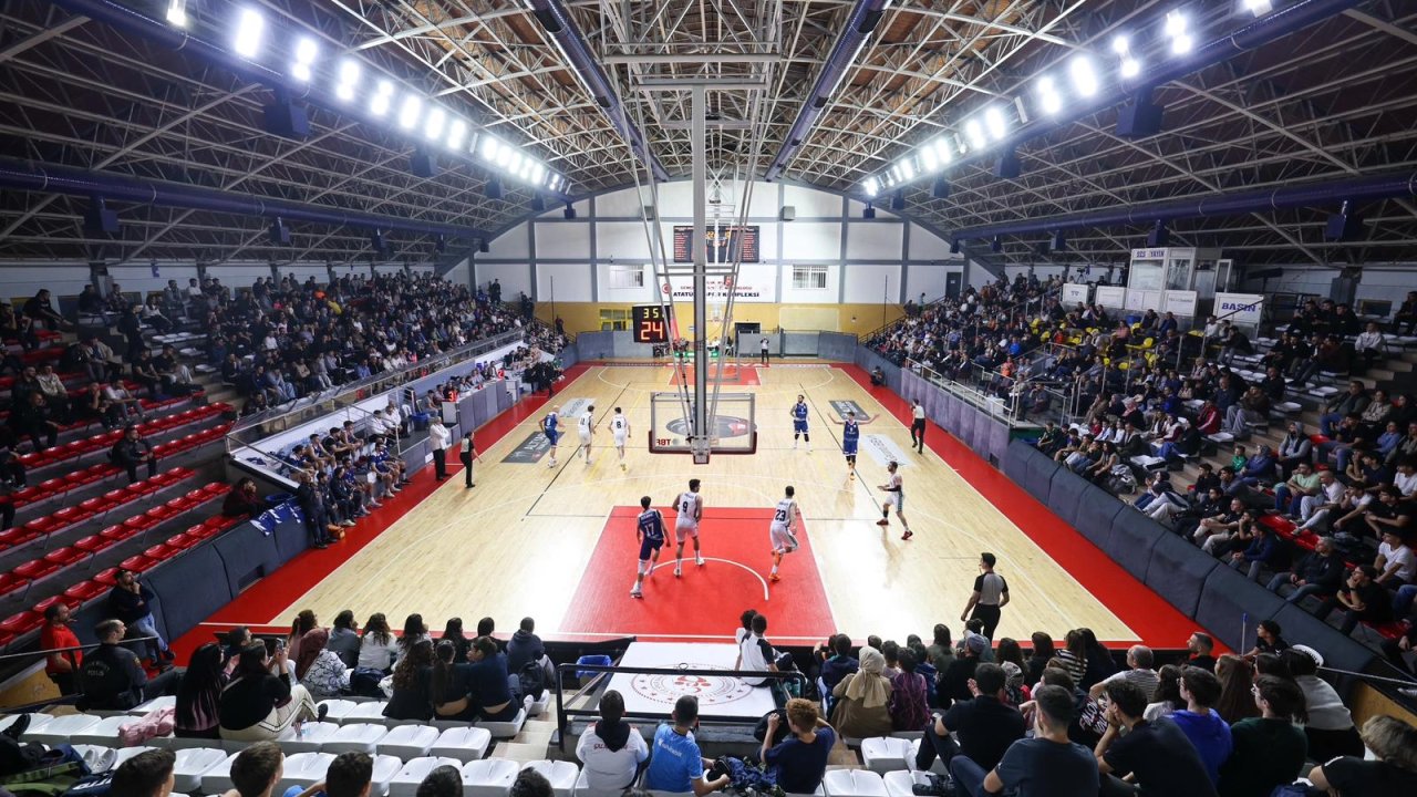 Lider Sakarya potasında Teşvikiye'yi ağırlıyor